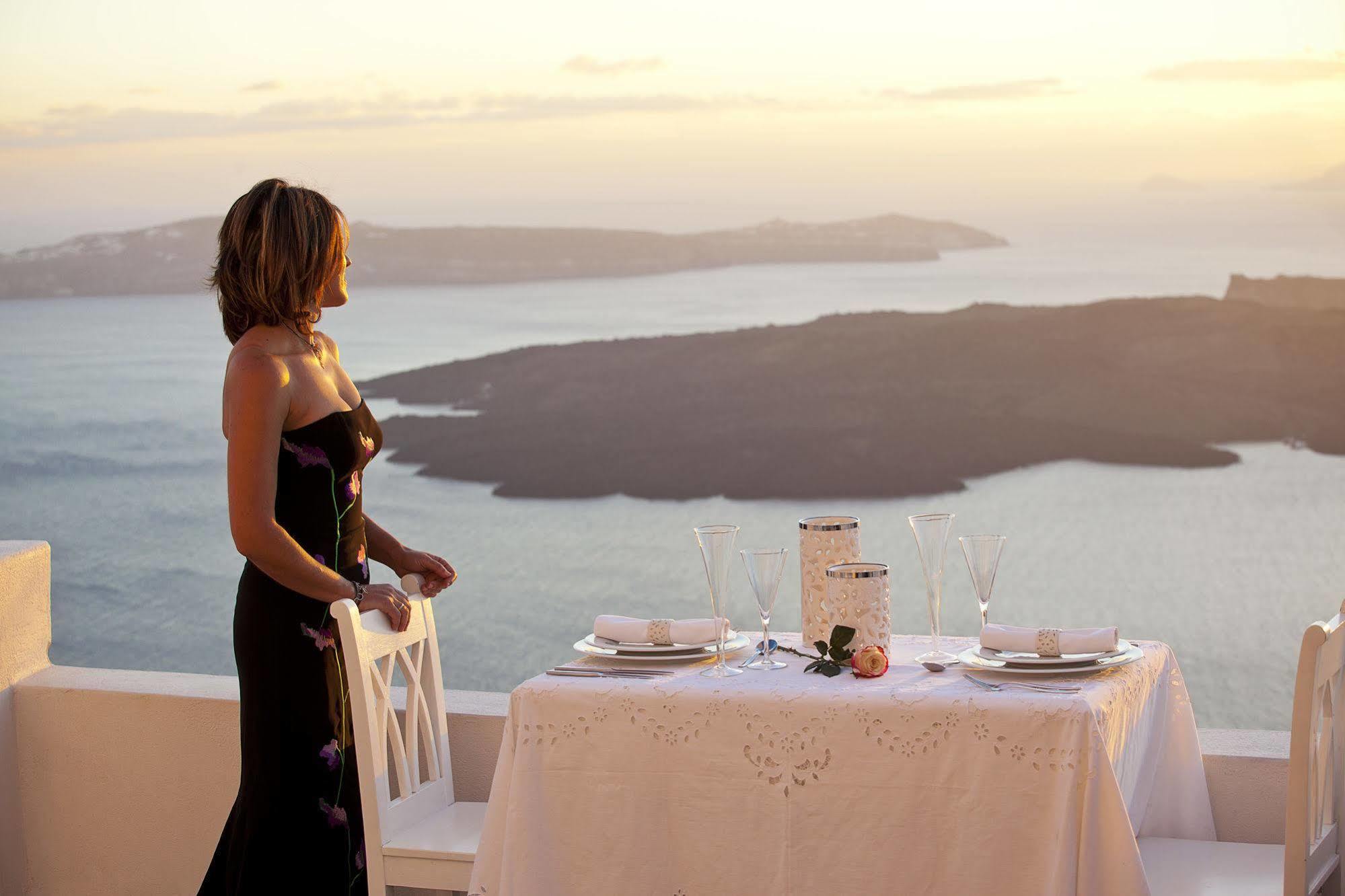 Avianto 3* Imerovigli (Santorini)
